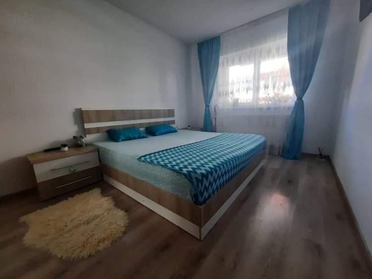 דירות בראשוב Diana Apartament מראה חיצוני תמונה